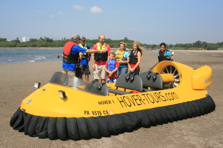 Photo Neoteric hovercraft six passenger
